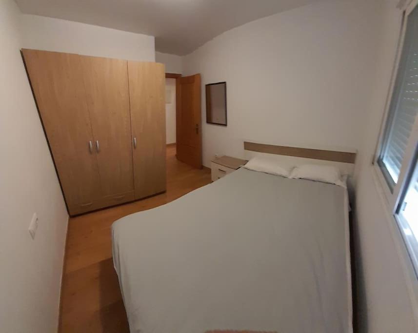 2F, Aire Acondic, 80M2, 2 Dormitorios, 4 Huespedes, Wifi Gratis La Línea de la Concepción Buitenkant foto