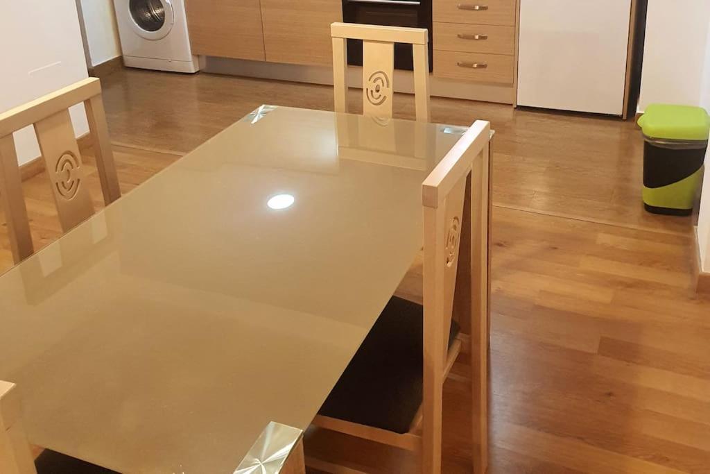 2F, Aire Acondic, 80M2, 2 Dormitorios, 4 Huespedes, Wifi Gratis La Línea de la Concepción Buitenkant foto