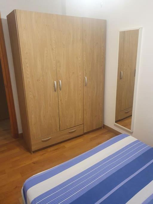 2F, Aire Acondic, 80M2, 2 Dormitorios, 4 Huespedes, Wifi Gratis La Línea de la Concepción Buitenkant foto